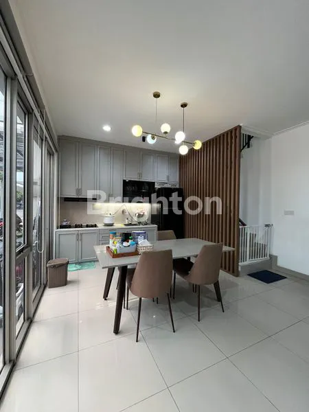 image RUMAH PIK2 11X10 HOEK FURNISHED DEKAT PINTU TOLL (1)