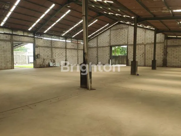 image STRATEGIS, TERAWAT, MANTAP & OKE BANGET SURVEY NEGO LANGSUNG DENGAN OWNER JL.RAYA KAMPUNG KRAMAT, PEMDA CIBINONG (6)