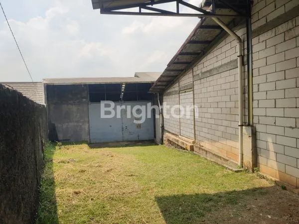 image STRATEGIS, TERAWAT, MANTAP & OKE BANGET SURVEY NEGO LANGSUNG DENGAN OWNER JL.RAYA KAMPUNG KRAMAT, PEMDA CIBINONG (7)