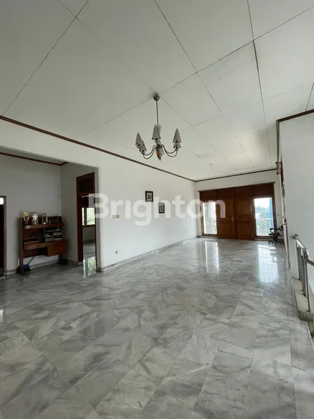 image RUMAH STRATEGIS ROW JALAN 2 MOBIL DEKAT BANDARA PONDOK CABE TANGERANG SELATAN (5)