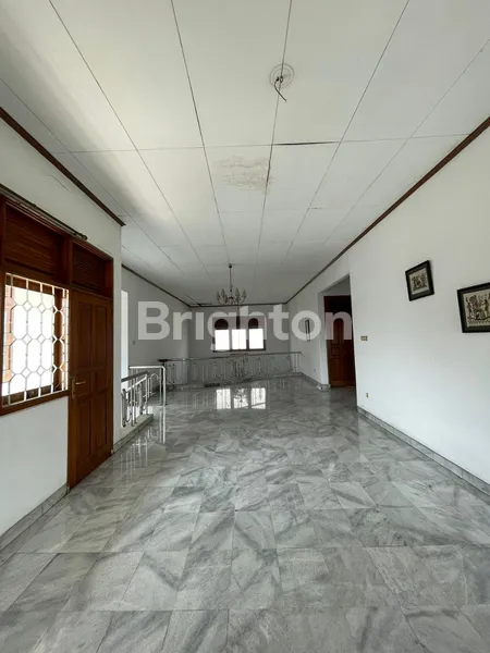 image RUMAH STRATEGIS ROW JALAN 2 MOBIL DEKAT BANDARA PONDOK CABE TANGERANG SELATAN (7)