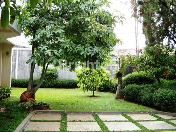 image RUMAH BANGKA BEBAS BANJIR COCOK UNTUK TEMPAT TINGGAL ATAU USAHA AREA ELITE BANGKA MAMPANG JAKARTA SELATAN (4)