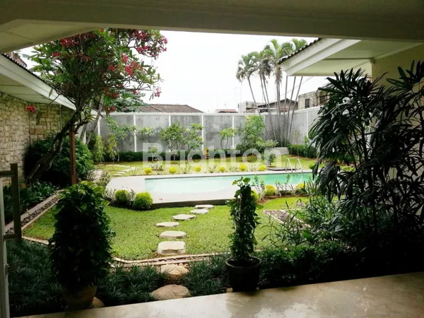 image RUMAH BANGKA BEBAS BANJIR COCOK UNTUK TEMPAT TINGGAL ATAU USAHA AREA ELITE BANGKA MAMPANG JAKARTA SELATAN (5)
