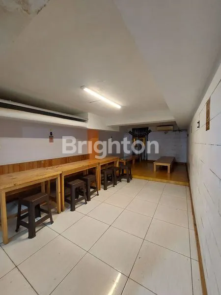 image TEMPAT USAHA BINUS SYAHDAN PALMERAH KEMANGGISAN JAKARTA BARAT (1)