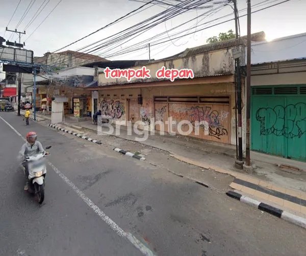 image RUMAH DI JALAN ARTERI PUSAT KOTA KEDIRI (2)