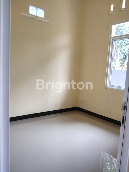 image RUMAH BARU SIAP HUNI DAN MURAH DIKOTA DEPOK (4)