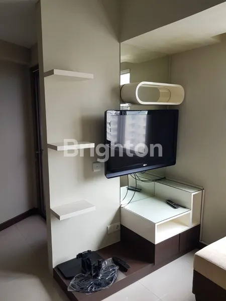 image FULL FURNISHED APARTEMEN WATERPLACE PAKUWON INDAH !! (1)