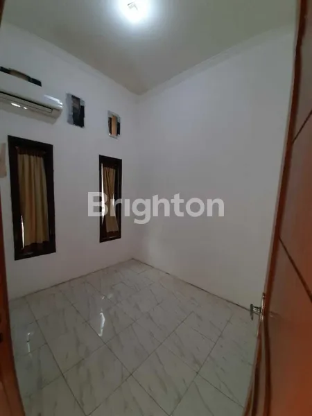 image RUMAH DI SETRO UTARA, SURABAYA (3)