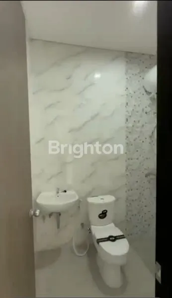 image RUMAH MINIMALIS 2 LANTAI, MEDOKAN ASRI UTARA (8)