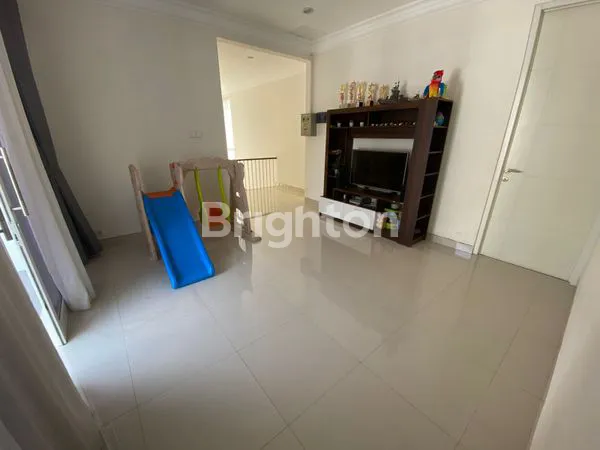 image JUAL RUMAH 2 LANTAI BAGUS SEKALI DI VICTORIA VALLEY BSB CITY SEMARANG (5)