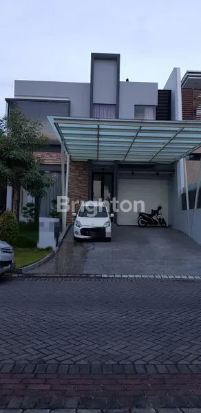 image RUMAH MEWAH VILLA BUKIT REGENCY CITRALAND (1)