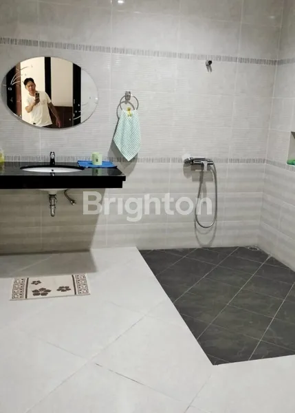 image DIJUAL RUMAH PREMIUM DI MADIUN KOTA (6)