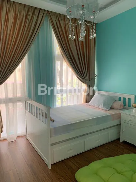 image RUMAH CANTIK & MODERN DEKAT PUSAT KOTA DI ROYAL BAY (7)