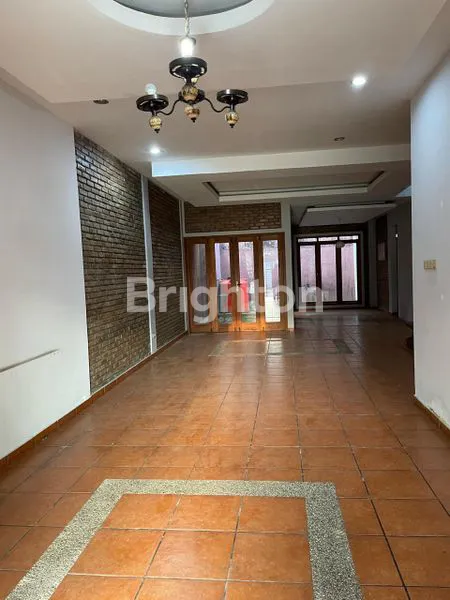 image DISEWAKAN  RUMAH ASRI DAN STRATEGIS DI SUKALUYU BANDUNG – 5 MENIT KE GEDUNG SATE (7)