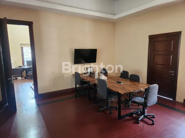 image RUMAH ATAU KANTOR DI MAINROAD JL. RIAU (5)