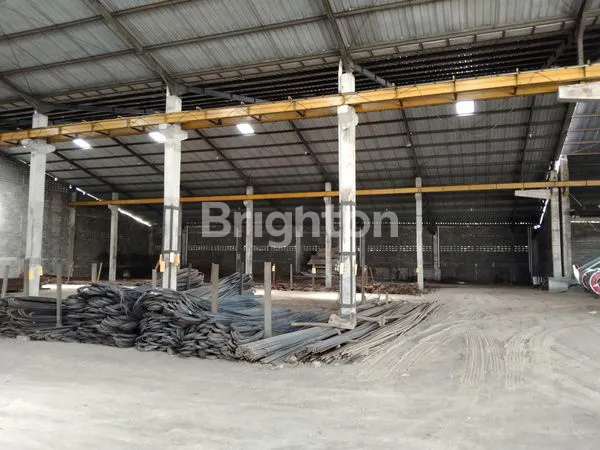 image GUDANG RINGROAD BARAT SELANGKAH IN OUT NEXT TOL JOGLOSEMAR (1)