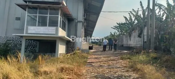 image GUDANG LUAS, BAGUS, TERAWAT, PANDAAN (4)