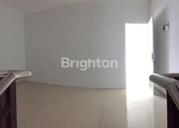 image RUKO 3 LANTAI BERSIH & TERAWAT KOMPLEK RUKO HOLIS REGENCY BANDUNG (7)