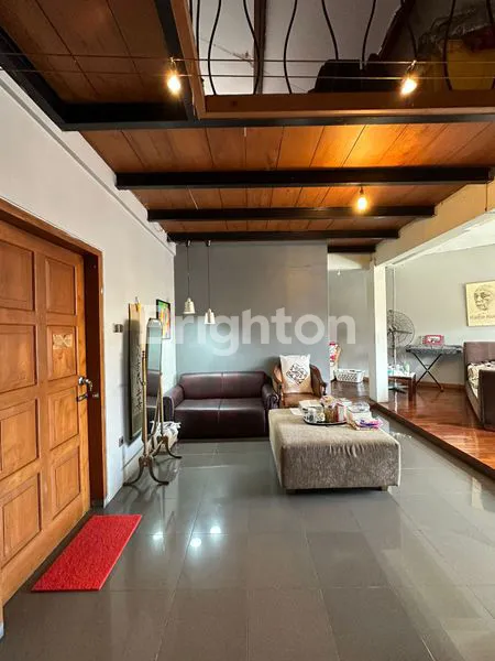 image RUMAH ANTIK DI GANDARIA, KEBAYORAN BARU (7)