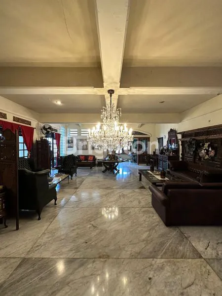 image RUMAH ANTIK DI GANDARIA, KEBAYORAN BARU (5)