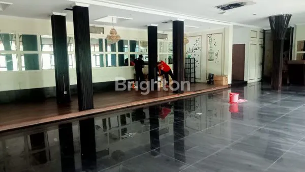 image RUANG USAHA LANTAI 2 DAN 3 DI MAINROAD JL. WASTUKENCANA (5)