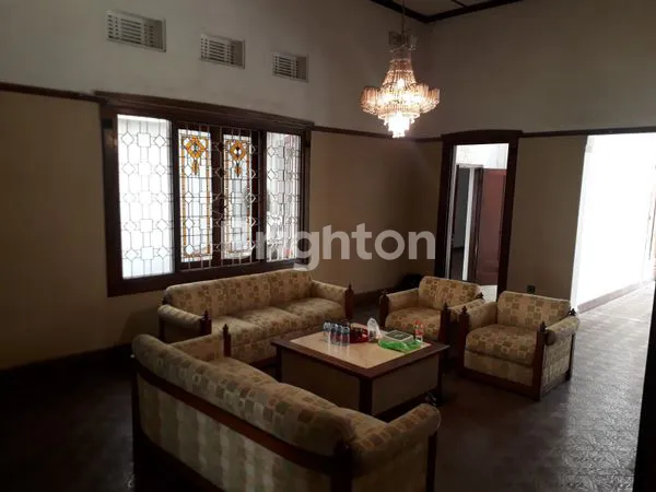 image RUMAH HERITAGE TERAWAT DI KAWASAN BANDUNG UTARA (5)