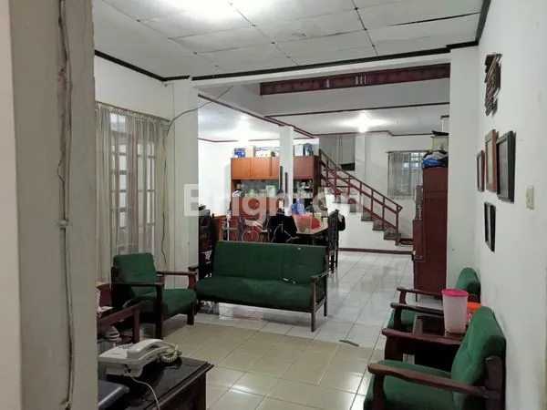 image RUMAH NYAMAN DAN LUAS DI SUKALUYU, 5 MENIT DARI GEDUNG SATE, SIAP HUNI (4)