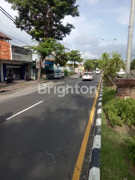 image RUKO 3 LANTAI BY PASS NGURAH RAI DENPASAR (4)