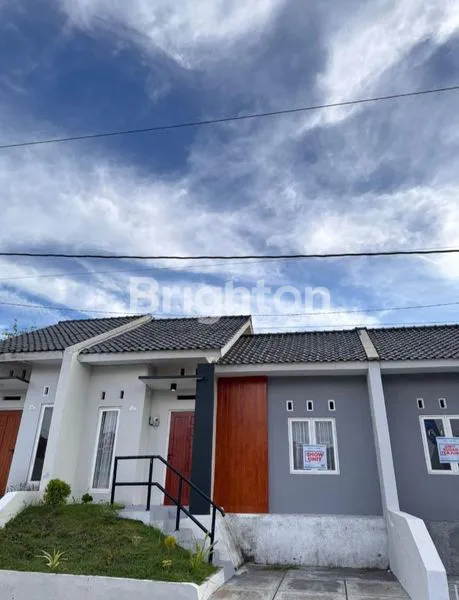 image RUMAH PERUMNAS DI SOLO (1)