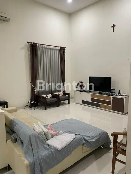 image HIGH SPECS FURNISH ROW 3 DKT DHARMAHUSADA INDAH,DHARMAHUSADA REGENCY,WISMA PERMAI,SUTOREJO PRIMA SELATAN,CENTRAL PARK MULYOSARI,MANYAR KERTOADI,SAN DIEGO,SAN ANTONIO,ZIMBALI COSTA,VILLA WESTWOOD,KERTAJAYA INDAH,GRAND KENJERAN,BABATAN PANTAI UTARA,KLAMPIS (8)