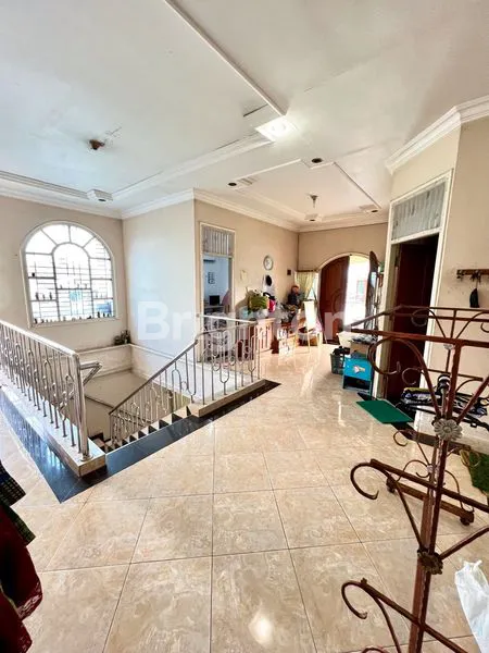 image RUMAH BESAR POSISI HOOK DI DAERAH BUKIT LAMA (5)