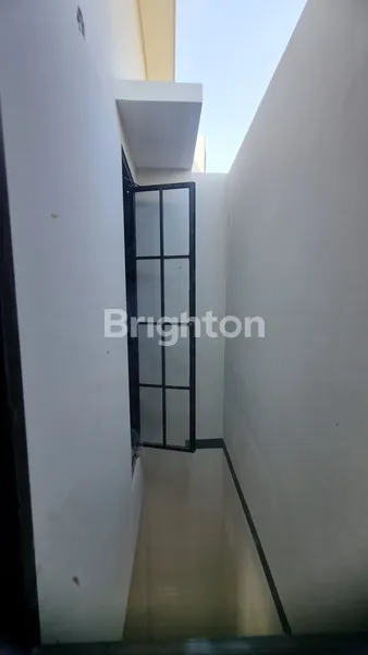 image RUMAH 700 JUTA SURABAYA BARAT AREA CITRALAND  (3)