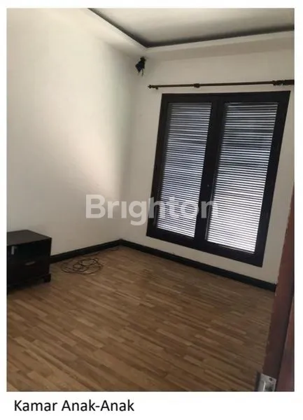 image RUMAH HOOK ESTETIK DI PIK 1 (3)