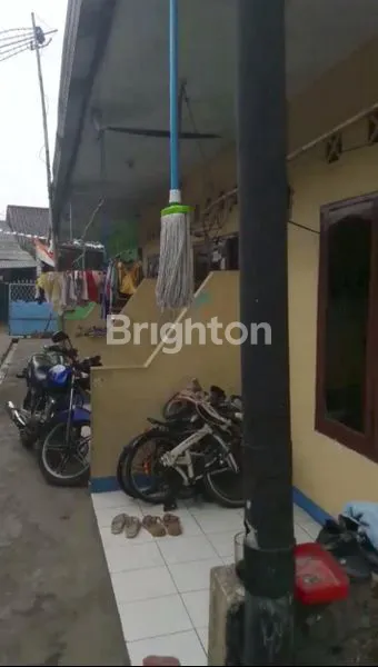 image RUMAH KONTRAKAN DENGAN 13 PINTU HARGA MURAH, DENGAN PEMASUKAN BULANAN CUKUP BESAR (8)