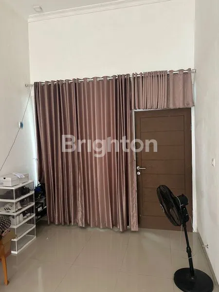 image DIJUAL RUMAH KEREN SIAP HUNI DI TENGAH KOTA (6)