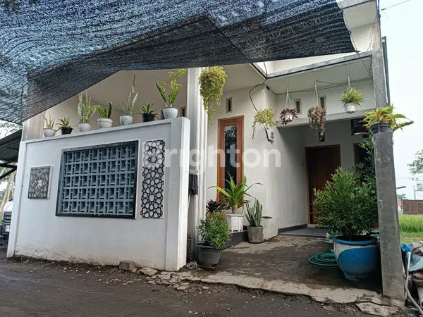 image RUMAH SIAP HUNI DI DUSUN WONOKERTO, DESA WONOKERSO, KEC PAKISAJI, KAB MALANG (1)