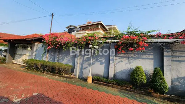 image JUAL RUMAH 2 LANTAI 2 KAPLING BAGUS TERAWAT ISTIMEWA (2)