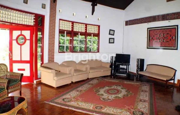 image VILLA 2 LANTAI DI TIGA URUNG BOGOR (4)