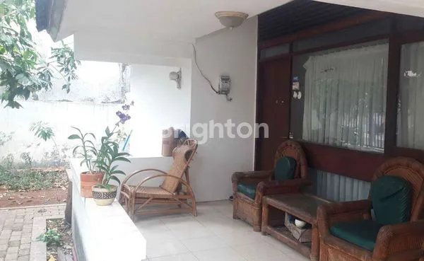 image RUMAH LAMA LAYAK HUNI DI JELAMBAR (4)