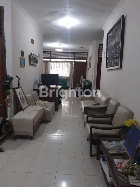 image RUMAH LAMA LAYAK HUNI DI JELAMBAR (8)