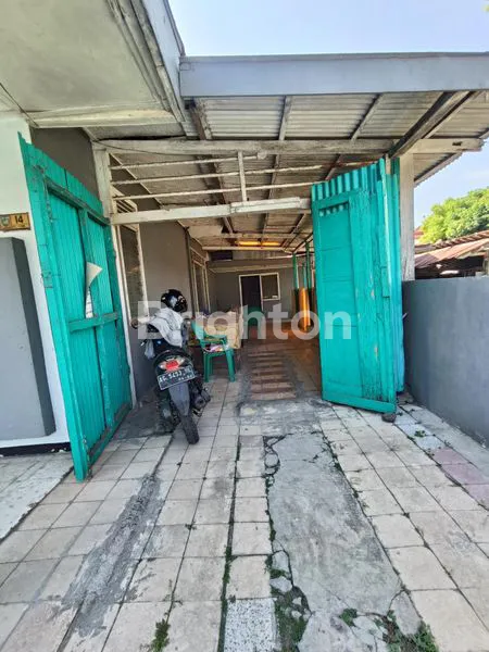 image RUMAH LAMA COCOK UNTUK KOST-KOSTAN DAN INVESTASI, NGASEM-KEDIRI (3)