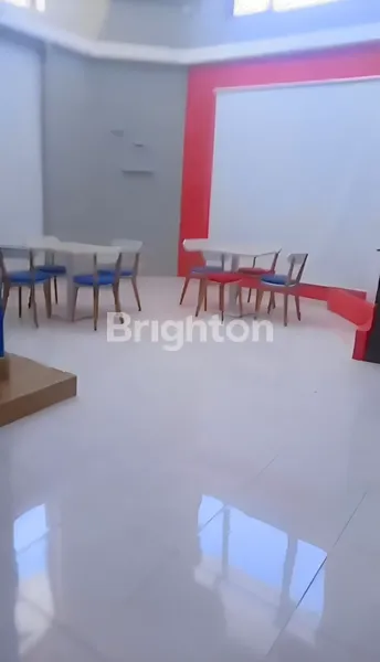 image RUMAH BONUS TEMPAT USAHA CAFÉ DI TAMAN GRIYA, JIMBARAN - FULL FURNISHED - KONDISI TERAWAT (3)