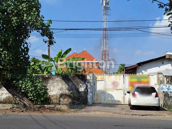image GUDANG HITUNG TANAH DI ARIEF RAHMAN HAKIM, SURABAYA. SELANGKAH KE MERR, DEKAT KE GALAXY MALL, HOKKY SUPERMARKET BUAH, KAMPUS NAROTAMA DAN RS PUTRI. (1)