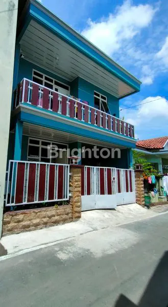 image RUMAH NYAMAN 2 LANTAI DI DEKAT KAMPUS UNISRI (UNIVERSITAS SLAMET RIYADI) (1)