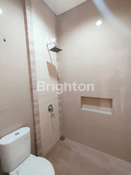 image RUMAH BARU DI PANTAI MENTARI KENJERAN BABATAN PANTAI SURABAYA TIMUR (8)