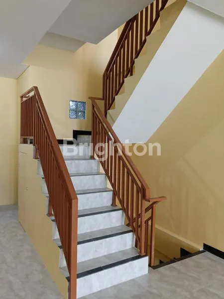 image RUKO BARU PREMIUM 3.5 LANTAI DI JELAMBAR - SIAP BISNIS! (5)