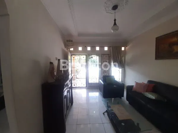 image RUMAH DENGAN NUANSA ASRI HANGTUAH PEKANBARU (3)