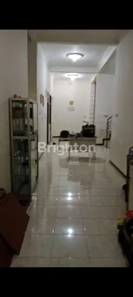 image RUMAH  2 LANTAI 4 KAMAR DI PLOSO TIMUR SURABAYA TIMUR (4)