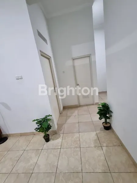 image RUMAH CANTIK DI DALAM CLUSTER ROW JALAN 10M (2)