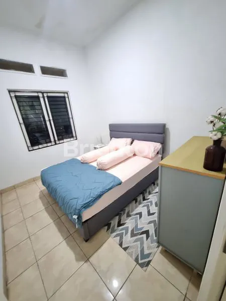 image RUMAH CANTIK DI DALAM CLUSTER ROW JALAN 10M (6)